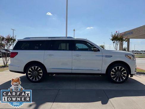 Used 2021 Lincoln Navigator L Reserve w/ Luxury Package RWD image 20