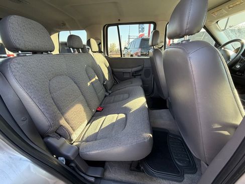 Used 2004 Ford Explorer XLS image 7