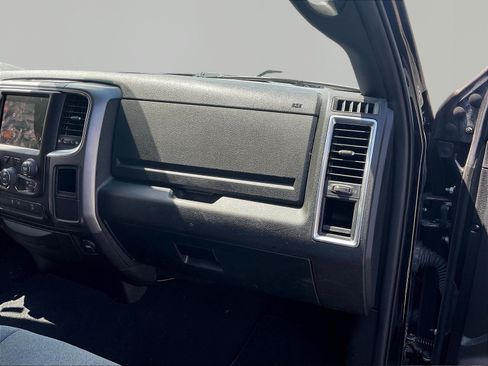 Used 2022 RAM 1500 Classic Warlock w/ Electronics Group AWD/4WD image 27