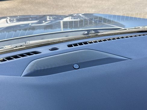 Certified 2022 Ford Escape Titanium w/ Titanium Elite Package image 21