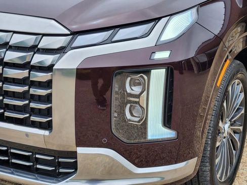 Used 2024 Hyundai Palisade Calligraphy FWD image 8