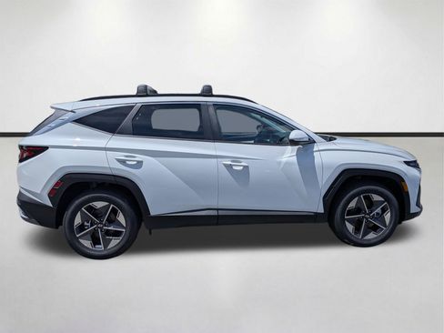 New 2026 Hyundai Tucson SEL FWD image 3