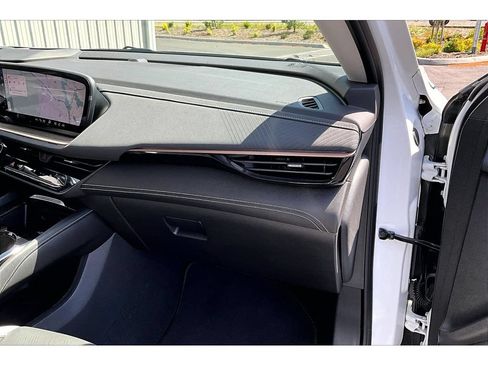 Used 2024 Buick Envision Sport Touring AWD/4WD image 16