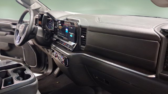 Used 2026 GMC Sierra 1500 SLT AWD/4WD image 23