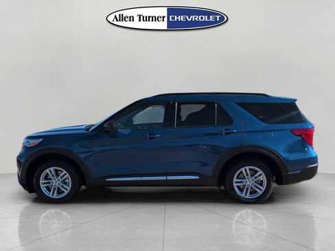 Used 2022 Ford Explorer XLT image 6