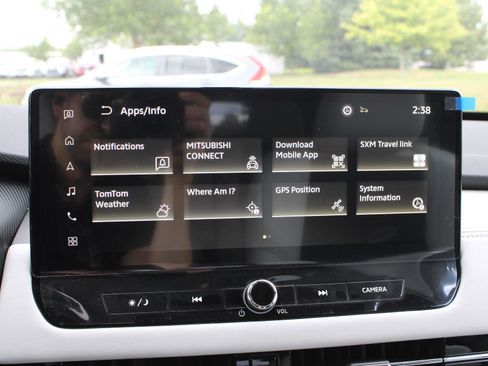 New 2025 Mitsubishi Outlander SE image 26