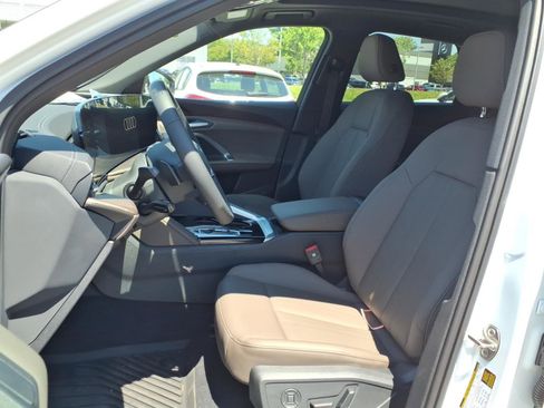 Used 2025 Audi Q5 Premium w/ Convenience Package AWD/4WD image 15