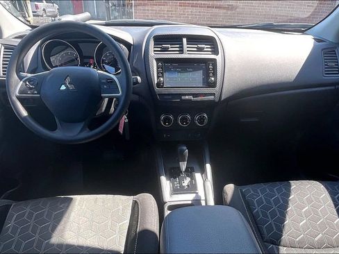 Used 2024 Mitsubishi Outlander Sport ES AWD/4WD image 14