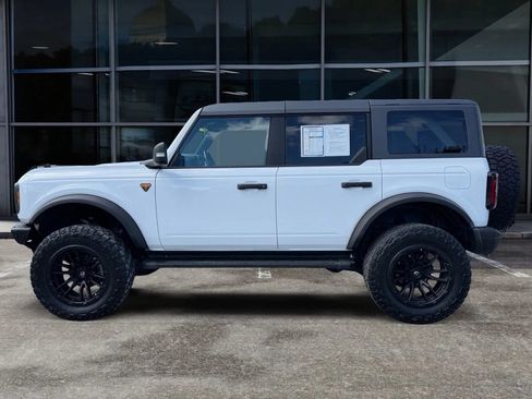 Used 2022 Ford Bronco Badlands AWD/4WD image 5