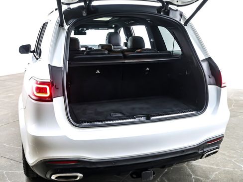 Used 2020 Mercedes-Benz GLS 580 4MATIC image 24
