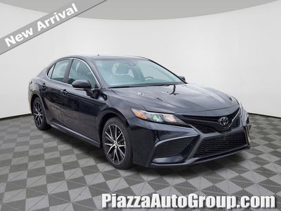 Used 2024 Toyota Camry SE w/ Convenience Package