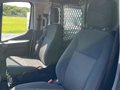 Used 2024 Ford Transit 250 Low Roof AWD w/ Exterior Upgrade Package image 11