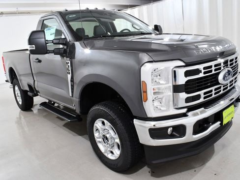 New 2026 Ford F350 XLT w/ FX4 Off-Road Package image 5