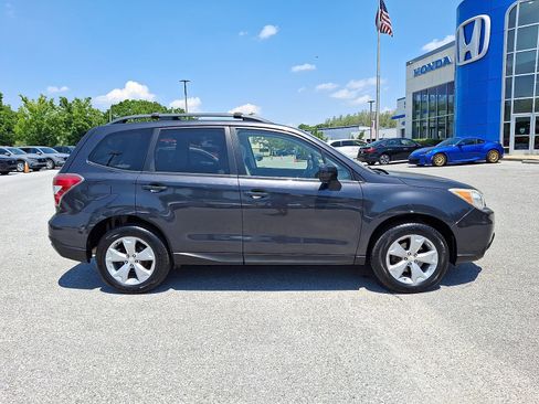 Used 2014 Subaru Forester 2.5i Premium w/ Popular Package #1 AWD/4WD image 7
