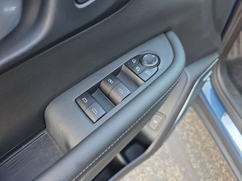 Certified 2025 Buick Enclave Preferred FWD image 14