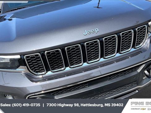 Used 2023 Jeep Grand Cherokee L Overland AWD/4WD image 22