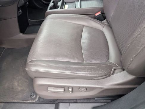 Used 2018 Honda Odyssey Elite image 21