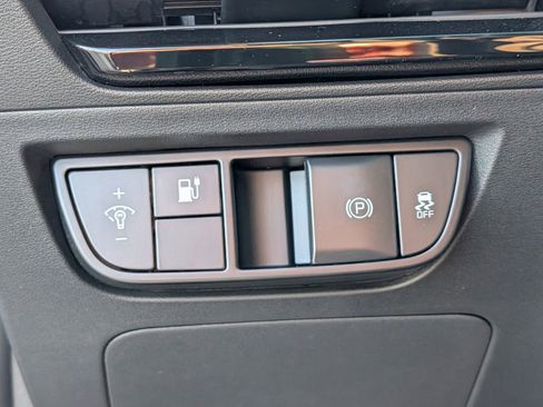 New 2025 Kia EV6 Light image 12