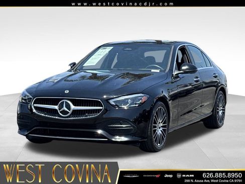 Used 2025 Mercedes-Benz C 300 Sedan image 4