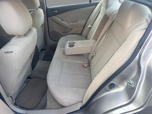 Used 2012 Nissan Altima Sedan FWD image 11