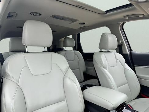 Used 2020 Kia Telluride S FWD image 41