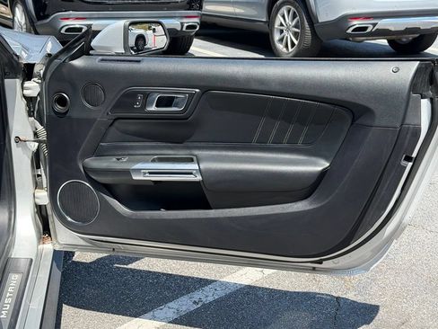 Used 2019 Ford Mustang GT Premium RWD image 36