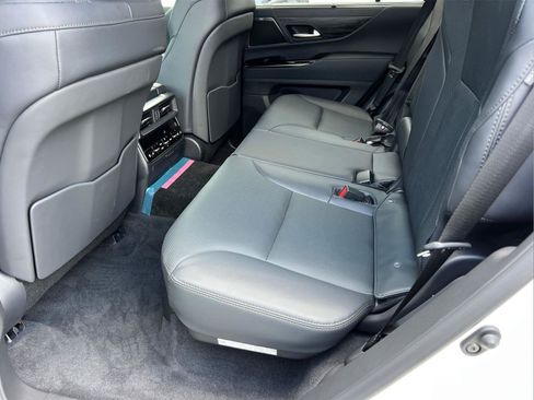 New 2025 Lexus LX 700h Overtrail image 15