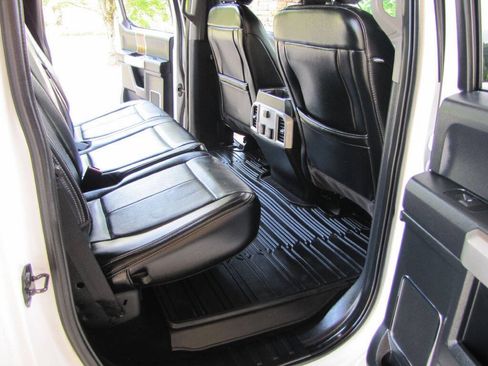 Used 2019 Ford F150 Lariat AWD/4WD image 20