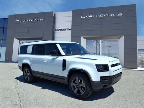 New 2026 Land Rover Defender 130 S AWD/4WD image 7