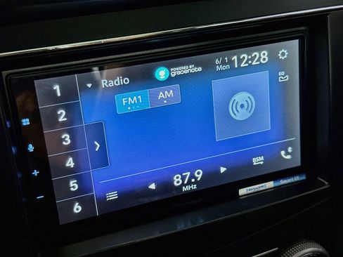 Used 2012 Mercedes-Benz GLK 350 4MATIC image 14