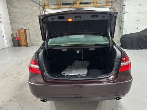 Used 2012 Mercedes-Benz E 350 4MATIC Sedan image 19