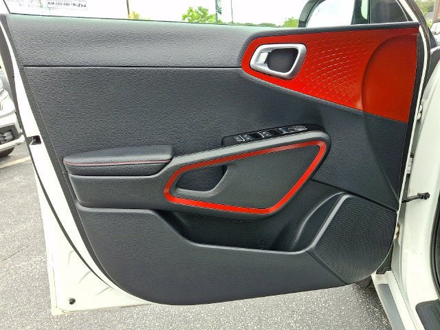 Used 2023 Kia Soul GT-Line FWD image 13