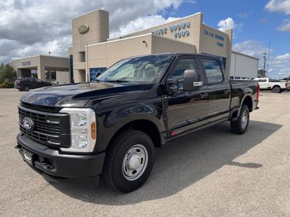 New 2027 Ford F250 XL w/ Camper Package