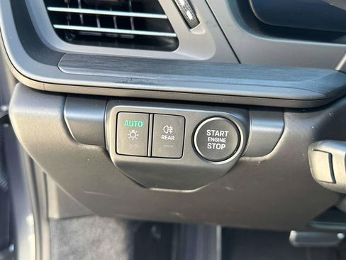 Certified 2025 Porsche 911 Carrera GTS image 21