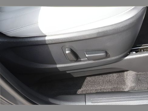 Used 2022 Hyundai Palisade SEL w/ Premium Package FWD image 30