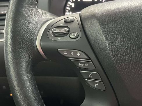 Used 2018 Nissan Pathfinder Platinum FWD image 29