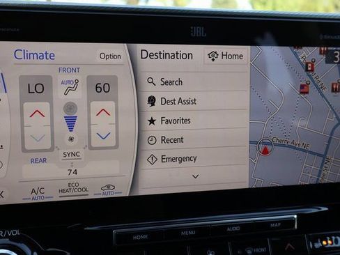 Used 2022 Toyota Highlander Platinum AWD/4WD image 21