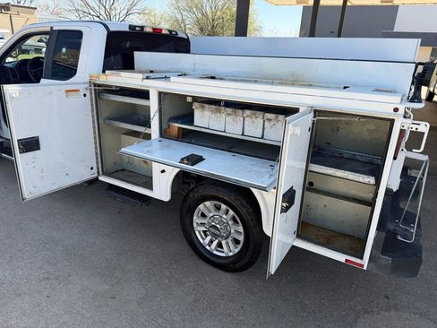 Used 2019 Ford F350 XL w/ STX Appearance Package image 18