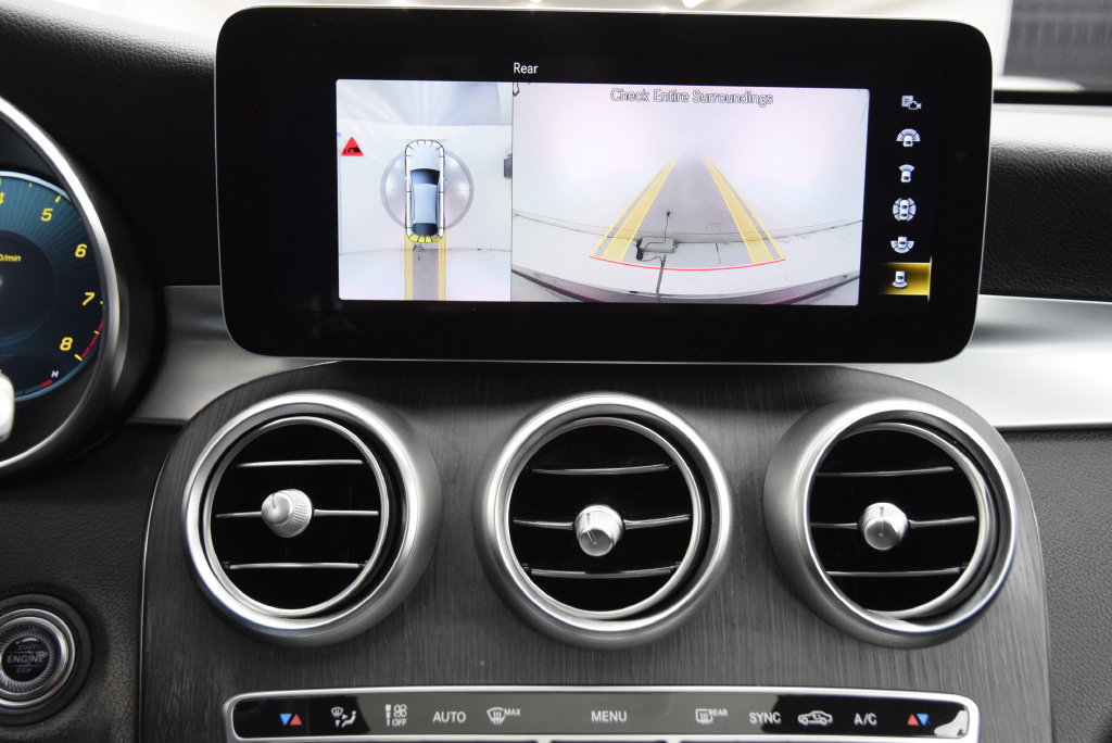 Used 2021 Mercedes-Benz GLC 300 4MATIC Coupe image 34