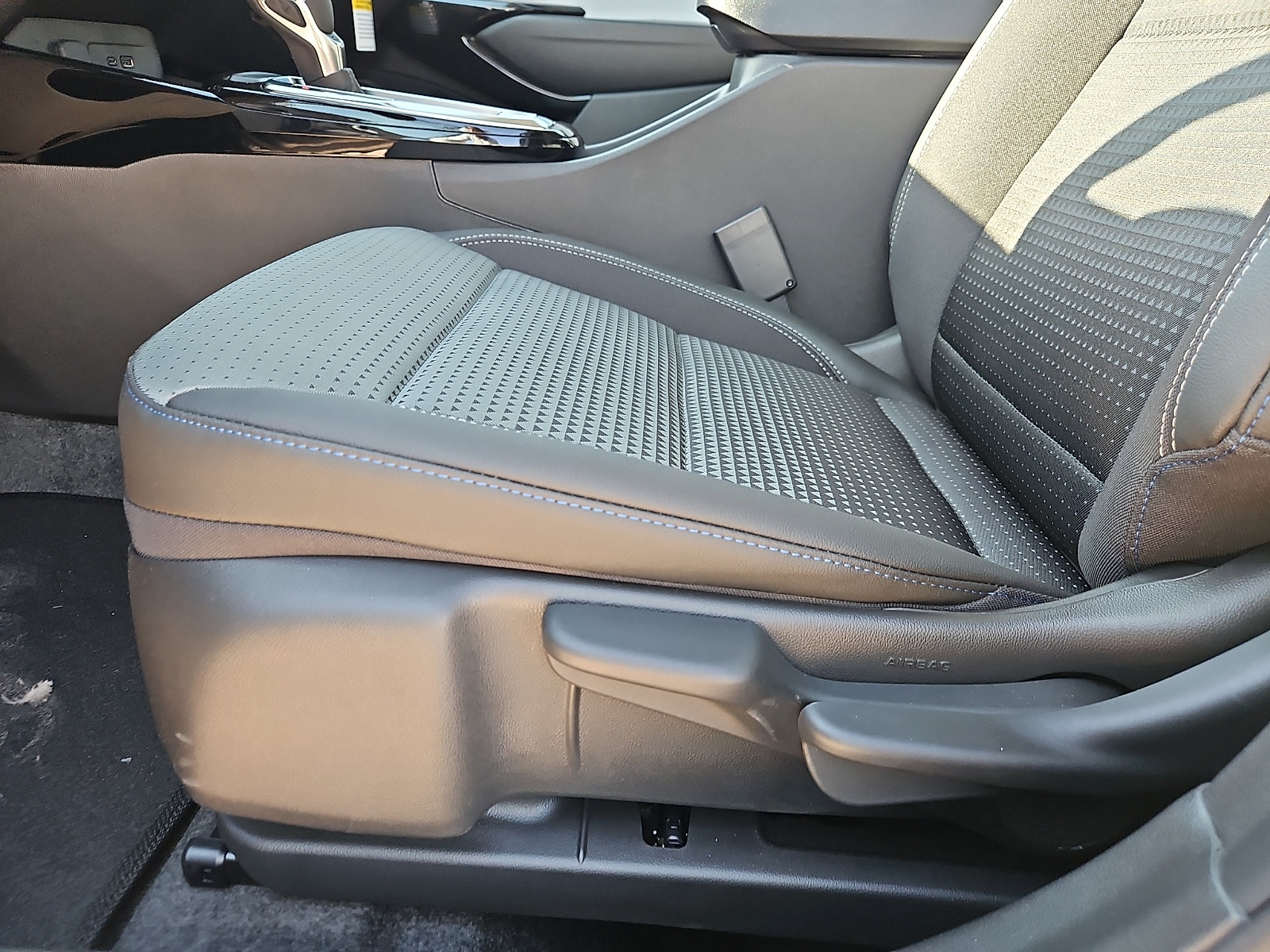 New 2026 Chevrolet Trax LT w/ Driver Confidence Package FWD image 14