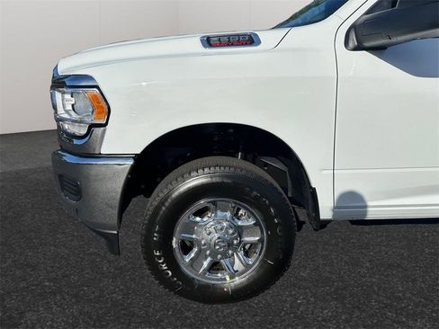 New 2024 RAM 2500 Tradesman w/ Chrome Appearance Group image 12