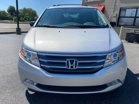 Used 2013 Honda Odyssey Touring Elite image 8