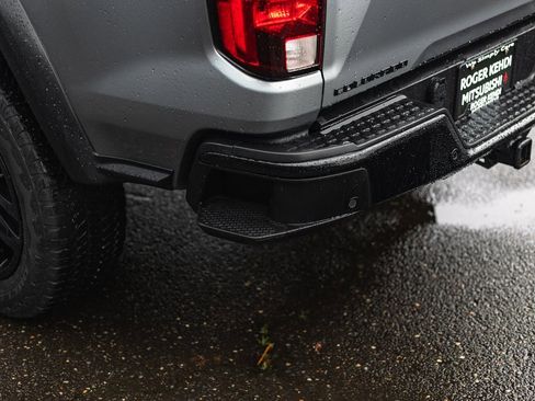 Used 2023 Chevrolet Colorado Trail Boss w/ Advanced Trailering Package image 13