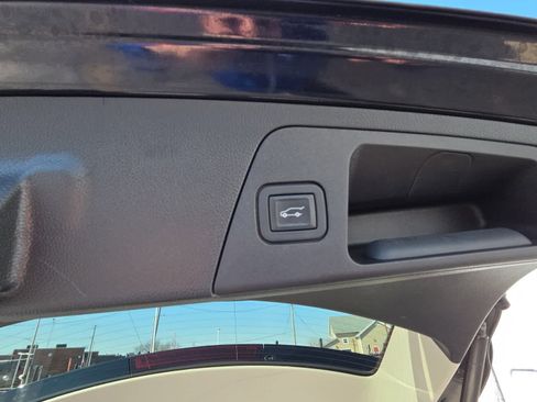 Used 2020 Buick Envision Preferred image 11