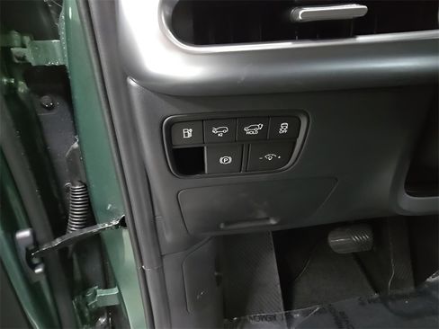 New 2026 Hyundai Ioniq 9 Limited image 11