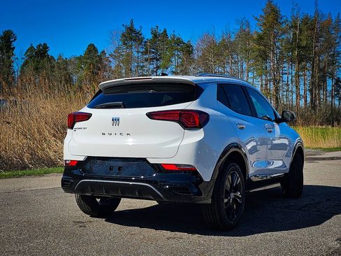 New 2026 Buick Encore GX Sport Touring image 3