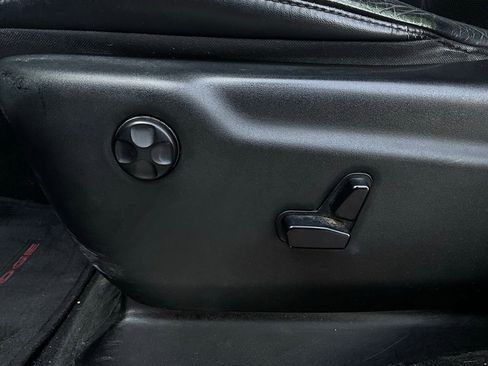 Used 2015 Dodge Durango R/T w/ Technology Group image 10