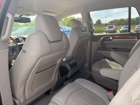 Used 2012 Buick Enclave Leather FWD image 26