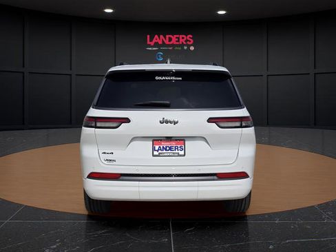 New 2026 Jeep Grand Cherokee L Limited AWD/4WD image 2