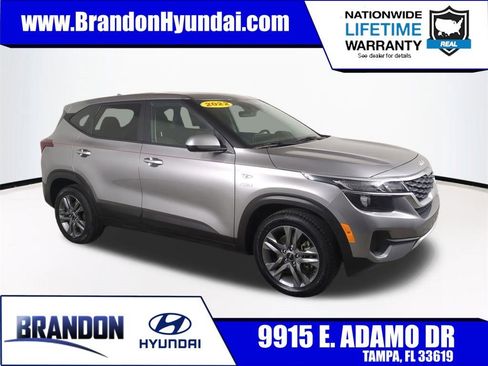 Used 2022 Kia Seltos LX image 1